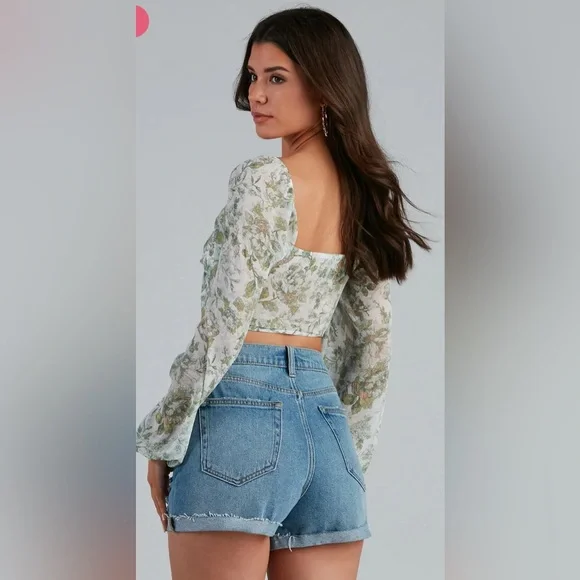 Windsor Pastel Green Long Sleeve Tie Front Cropped Blouse Top - Picture 2 of 5